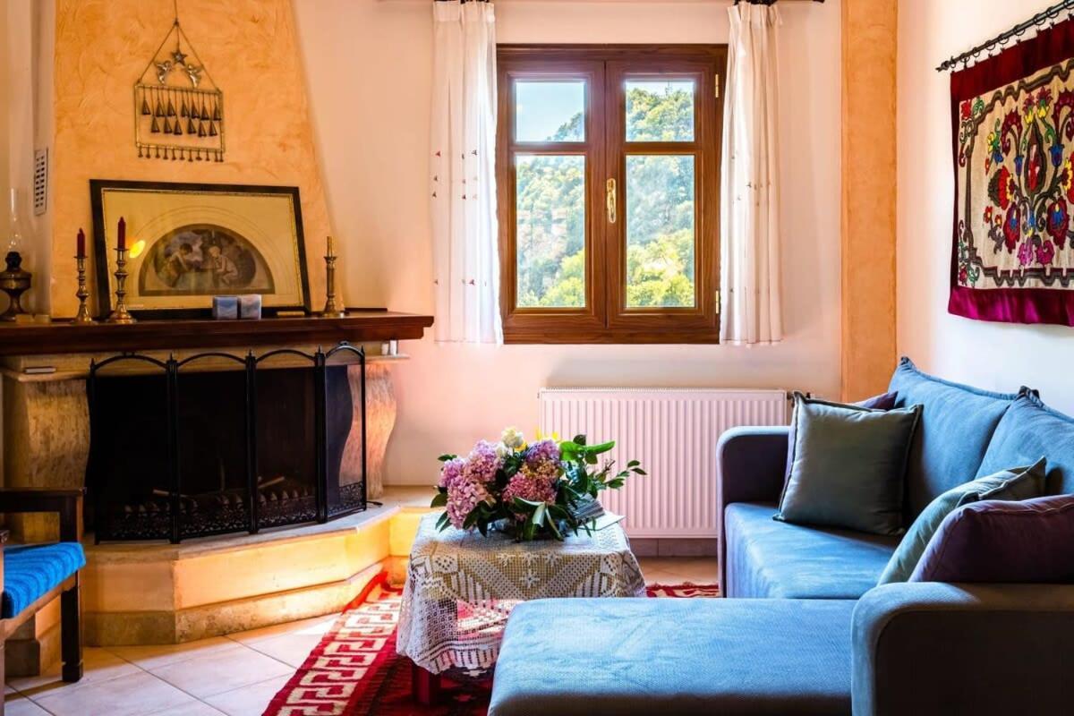 Stemnitsa Stone Residence - Comfy Mountain Getaway ภายนอก รูปภาพ
